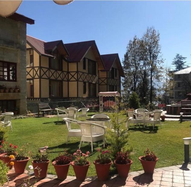 Hotel Shingar Regency à Manāli Extérieur photo